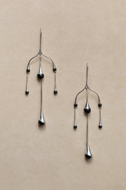 Chandelier Earrings in Onyx - Sophie Buhai