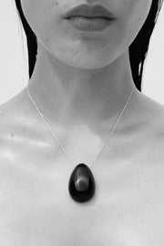 Egg Pendant in Onyx - Sophie Buhai