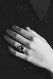 ONYX SHELL RING - Sophie Buhai